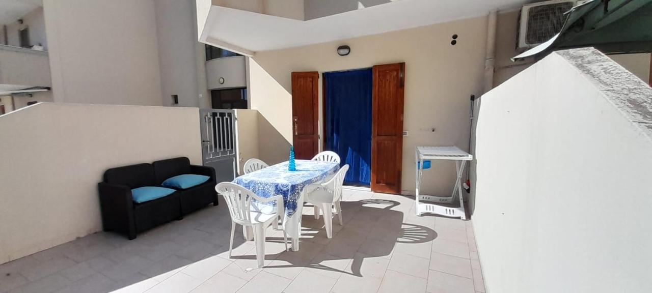 Beach Apartment Альгеро Экстерьер фото